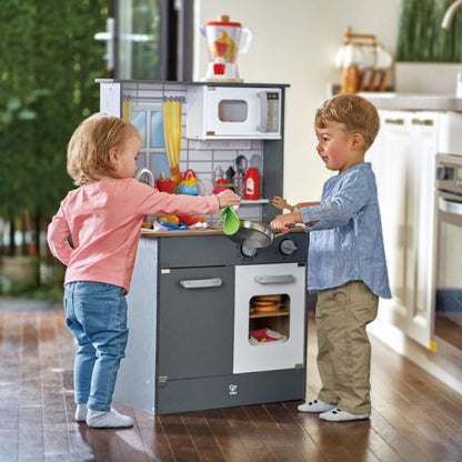 Hape Kitchen With Light And Sound