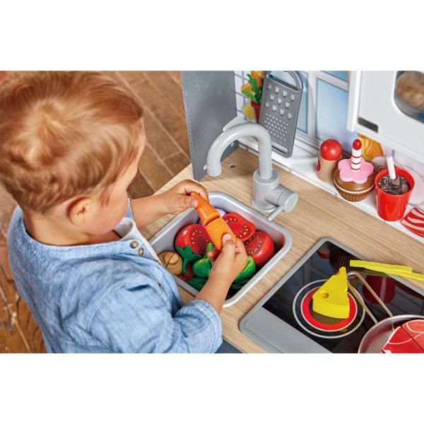 Hape Kitchen With Light And Sound