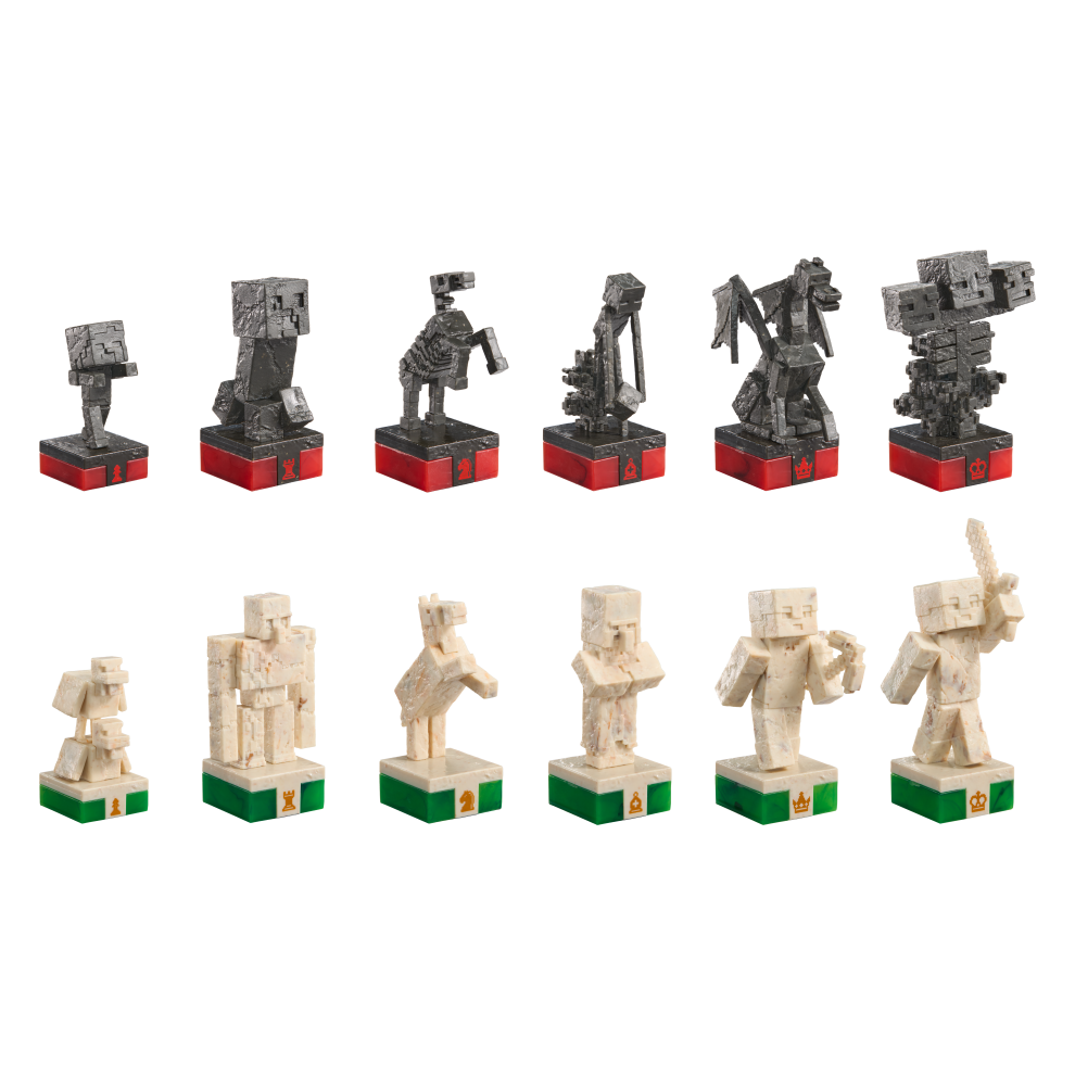 Minecraft Chess Set – Overworld Heroes vs. Hostile Mobs