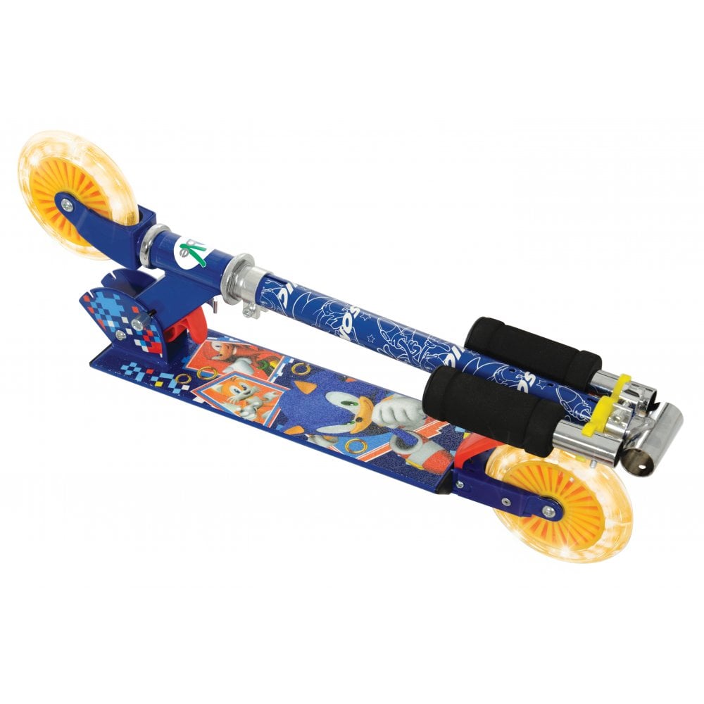 Sonic the Hedgehog Light up Inline Scooter